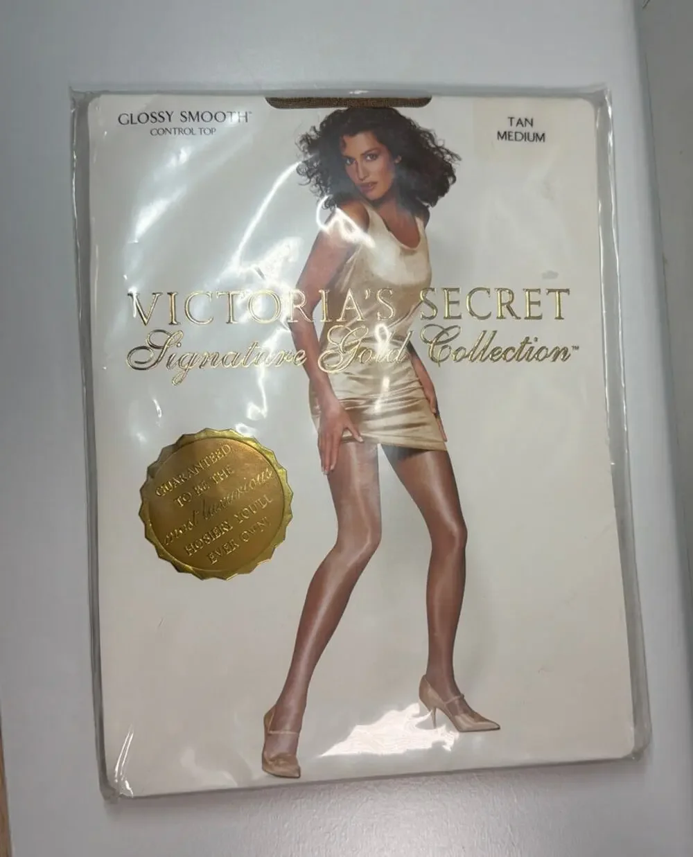 NWT Vintage Victoria's Secret Signature Gold Pantyhose Stockings Tan Glossy Med